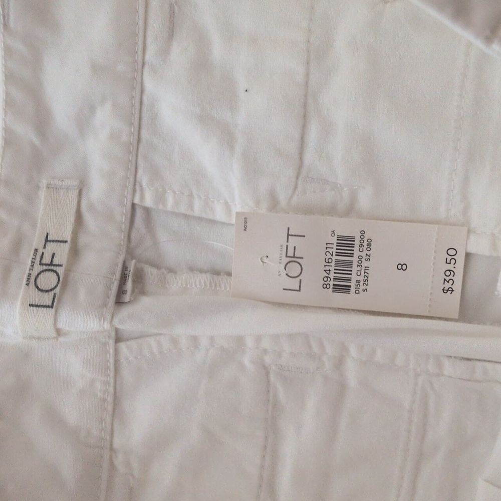 Bundle of Women's Ann Taylor LOFT Chino Shorts, White/Khaki, Size 8 NWT, Coastal - Picture 7 of 7